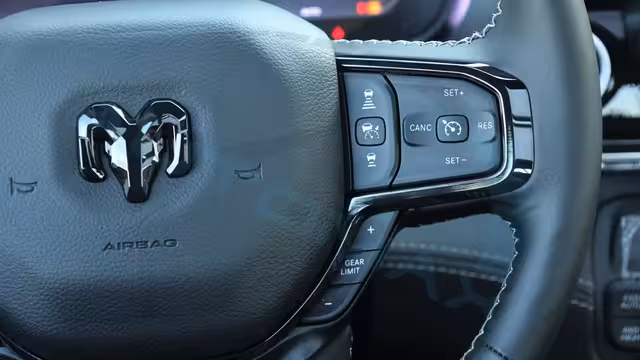 2026 RAM 1500 Limited Crew Cab eTorque V8 5.7L