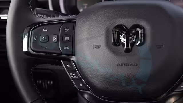 2026 RAM 1500 Limited Crew Cab eTorque V8 5.7L