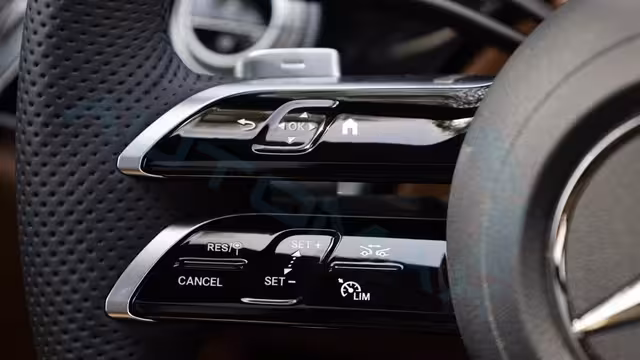 2026 Mercedes-Benz E 300 AMG EQ Boost 2.0T RWD