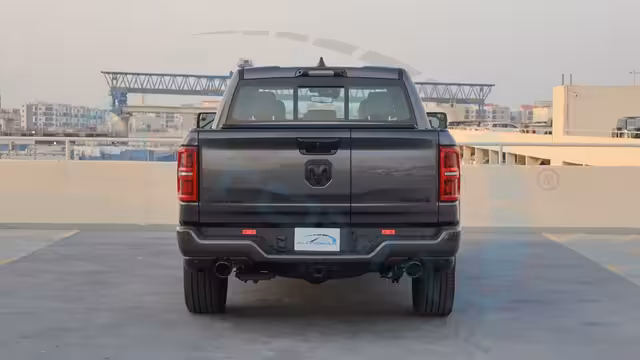 2026 RAM 1500 Limited Crew Cab eTorque V8 5.7L