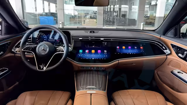2026 Mercedes-Benz E 200 Exclusive EQ Boost 2.0L RWD