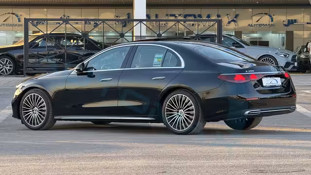 2026 Mercedes-Benz E 200 "Exclusive"