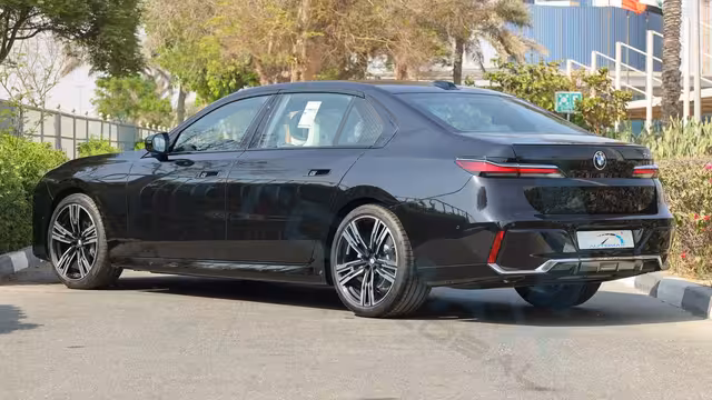 2026 BMW 7-Series 735i M 3.0T RWD