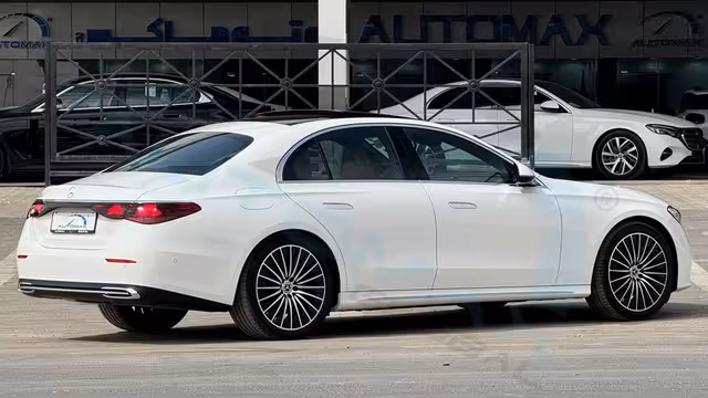 2026 Mercedes-Benz E 200 Exclusive EQ Boost 2.0L RWD