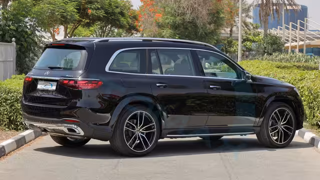 2026 Mercedes-Benz GLS 450 AMG