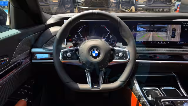 2026 BMW 7-Series 735i M 3.0T RWD