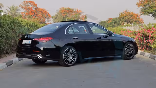 2026 Mercedes-Benz C 200 AMG Premium