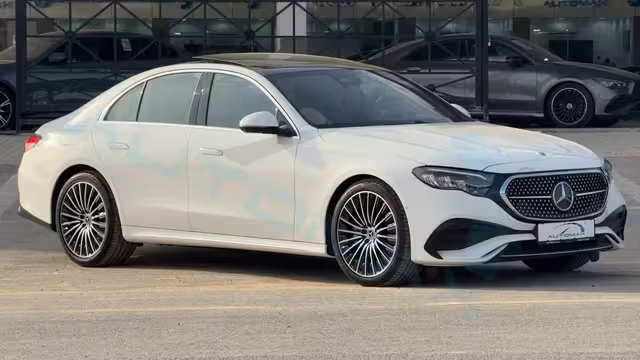 2026 Mercedes-Benz E 200 AMG