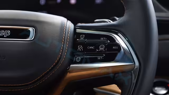 2025 Jeep Grand Cherokee Summit Reserve