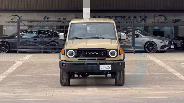 2025 Toyota Land Cruiser 70 LX 4.0L V6 4X4