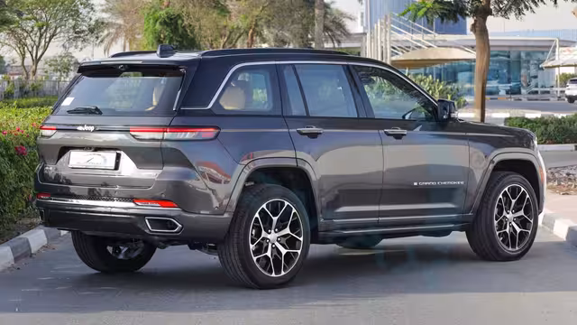 2025 Jeep Grand Cherokee Summit Reserve