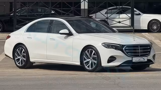 2026 Mercedes-Benz E 200 Exclusive EQ Boost 2.0L RWD