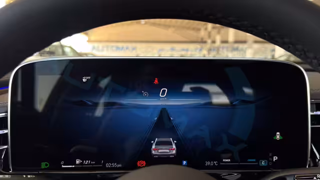 2026 Mercedes-Benz E 200 AMG