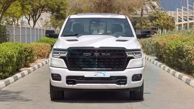 2026 RAM 1500 Limited Crew Cab eTorque V8 5.7L