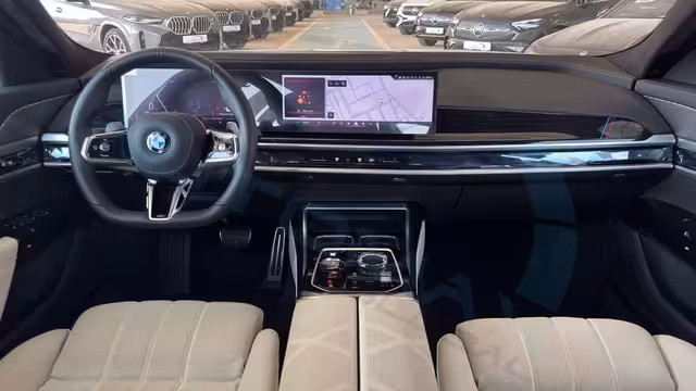 2026 BMW 7-Series 735i M 3.0T RWD