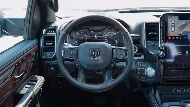 2026 RAM 1500 Limited Crew Cab eTorque V8 5.7L