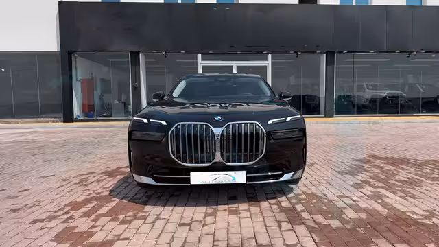 2026 BMW 7-Series 740i 3.0TT RWD