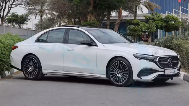 2026 Mercedes-Benz E 300 AMG EQ Boost 2.0T RWD