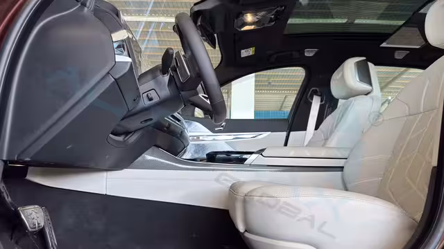 2026 BMW 7-Series 760i xDrive M 4.4TT V8 AWD