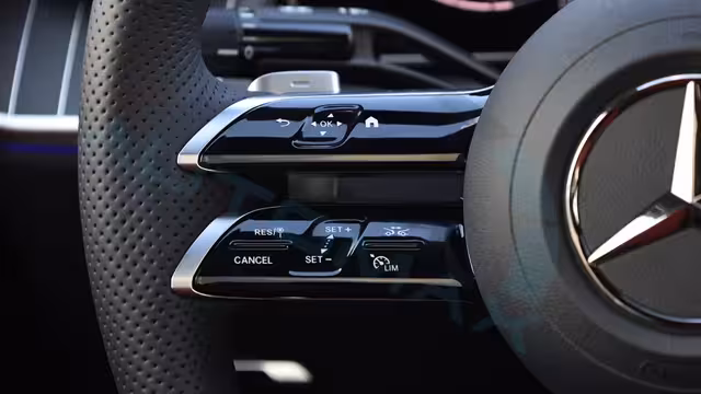 2026 Mercedes-Benz GLC 200 Coupe AMG Premium Plus 4Matic EQ Boost
