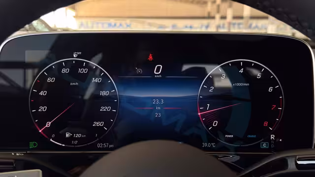 2026 Mercedes-Benz E 200 AMG