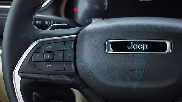 2025 Jeep Grand Cherokee Limited Plus "Black Edition"