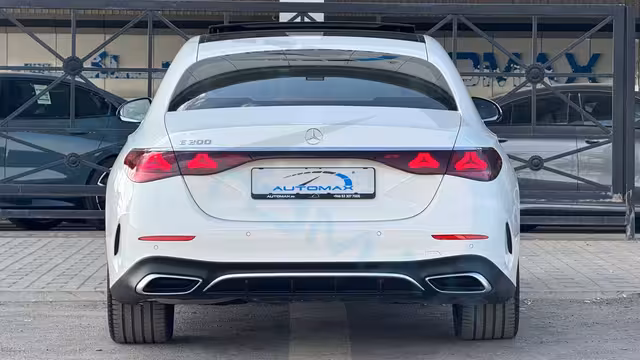 2026 Mercedes-Benz E 200 AMG