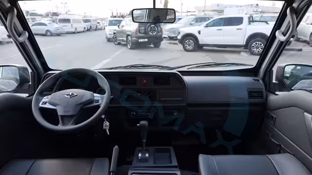 2025 CMC D260 Window Van 2.4L RWD