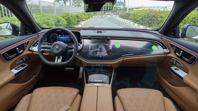 2026 Mercedes-Benz E 300 AMG EQ Boost 2.0T RWD