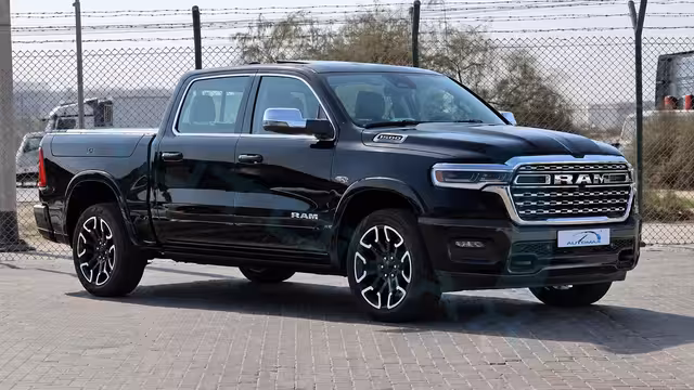 2026 RAM 1500 Limited Longhorn Crew Cab eTorque V8 5.7L