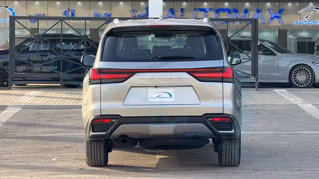2026 Lexus LX 700h BH “Signature”