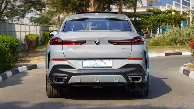 2026 BMW X6 xDrive 40i M 3.0T