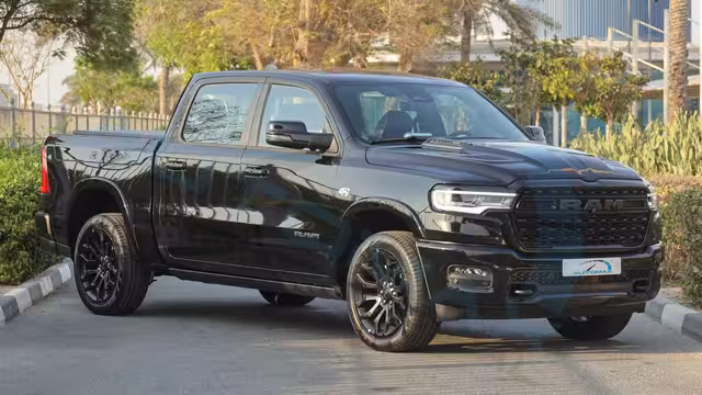 2026 RAM 1500 Limited Crew Cab eTorque V8 5.7L