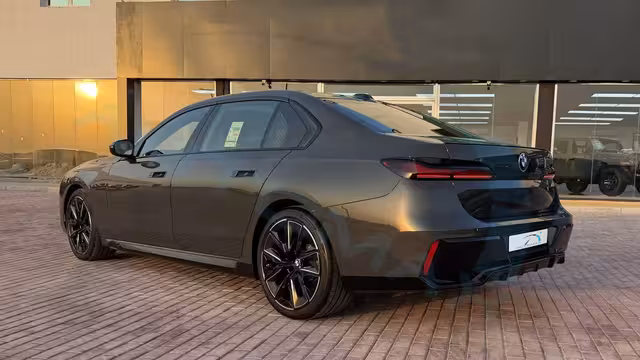 2026 BMW 7-Series 740i M 3.0TT RWD