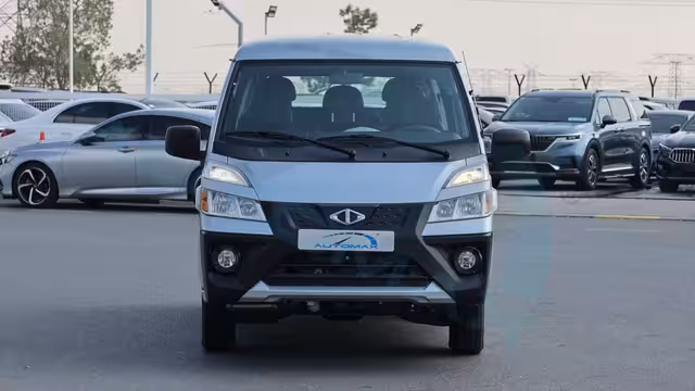 2025 CMC D260 Window Van 2.4L RWD