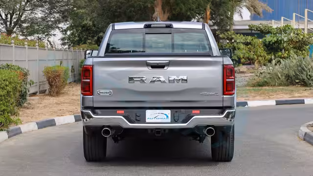 26/26 RAM 1500 Limited Longhorn Hurricane