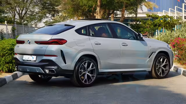 2026 BMW X6 xDrive 40i M 3.0T