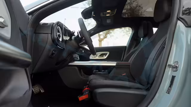 2027 Mercedes-Benz CLA 200 AMG Coupe EQ Boost 1.5T FWD