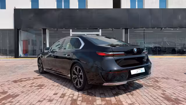 2026 BMW 7-Series 740i 3.0TT RWD