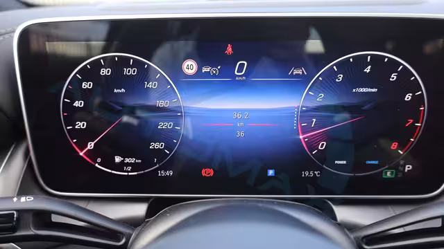 2026 Mercedes-Benz GLC 200 Coupe AMG Premium Plus 4Matic EQ Boost