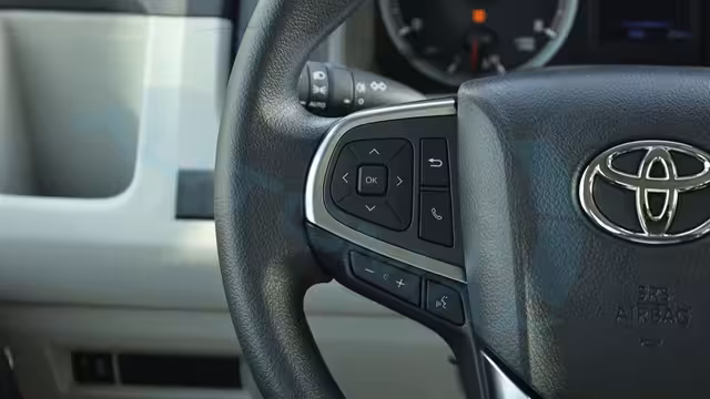 2026 Toyota Hiace Bus 2.8T V4 RWD