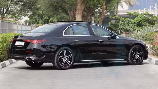 2026 Mercedes-Benz E 200 AMG