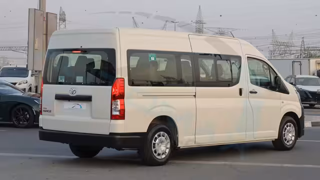 2026 Toyota Hiace Bus 2.8T V4 RWD