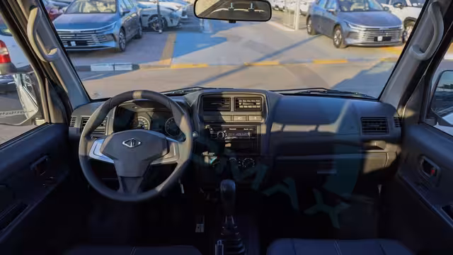 2025 CMC Veryca Window Van