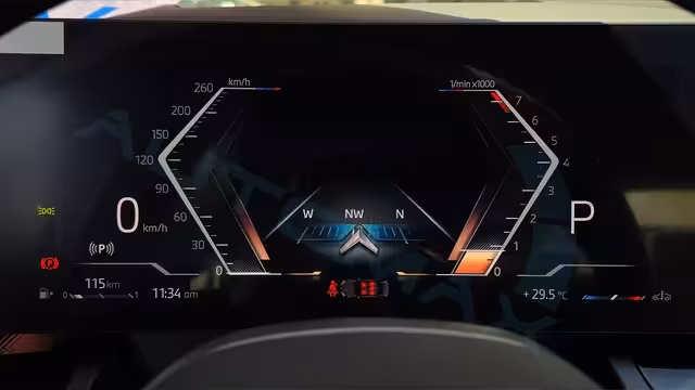 2027 BMW 5-SERIES 520i M 2.0T GCC