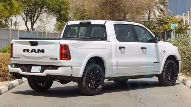 2026 RAM 1500 Limited Crew Cab eTorque V8 5.7L