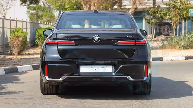 2026 BMW 7-Series 735i M 3.0T RWD