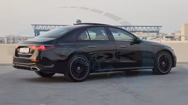 2026 Mercedes-Benz E 300 AMG EQ Boost 2.0T RWD