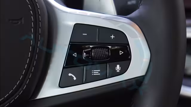 2026 BMW X6 xDrive 40i M 3.0T