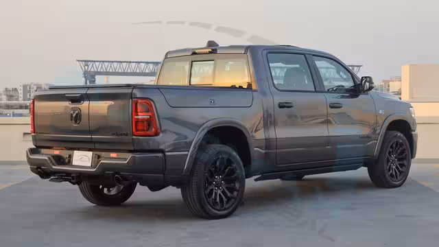 2026 RAM 1500 Limited Crew Cab eTorque V8 5.7L